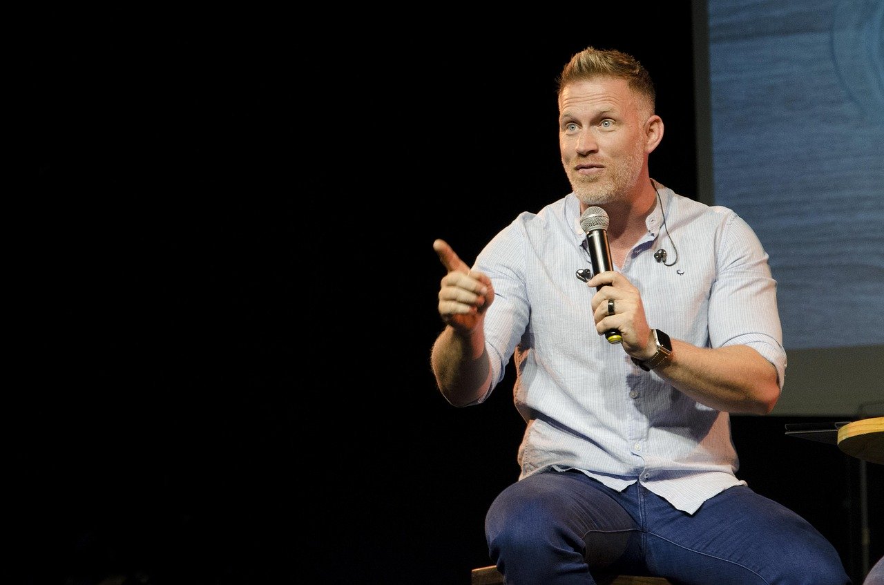 Holistic Coach - Fear of Public Speaking Holistic Coach - Fear of Public Speaking